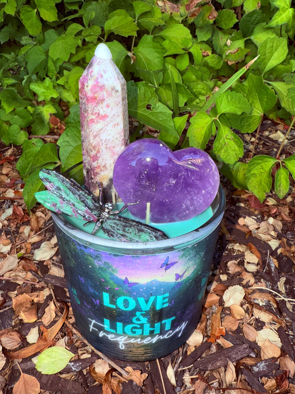 Love & Light Frequency Crystal Candle infused with Bad Bitch & once in a blue moon Essential Oils Reiki Blessed by Queen