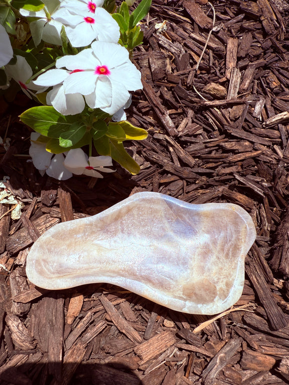 *RARE* Moonstone Crystal Bowl Blue Flash Charging Dish From Madagascar #7 Charged Under the New Moon in Cancer & Jupiter Cazimi 6/25/25
