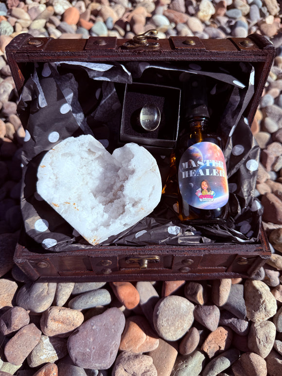 The Master Healer Box Clear Quartz Heart Geode from Morocco, Clear Quartz Ring Adjustable Size 9-10-11, Master Healer Oil & Treasure Box