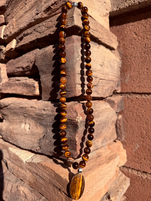 Tiger’s Eye & Carnelian Agate Crystal Necklace Reiki Blessed by Queen