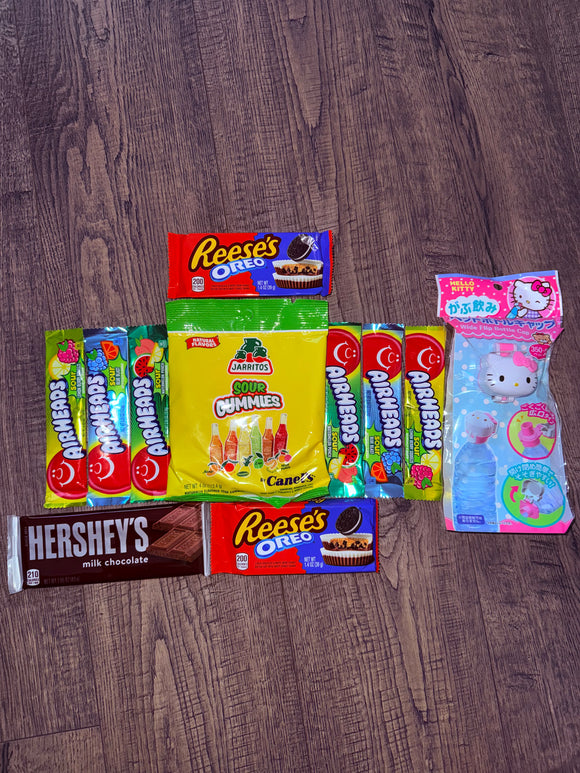 Hello Kitty Reuseable Bottle Cap & Candy Bundle