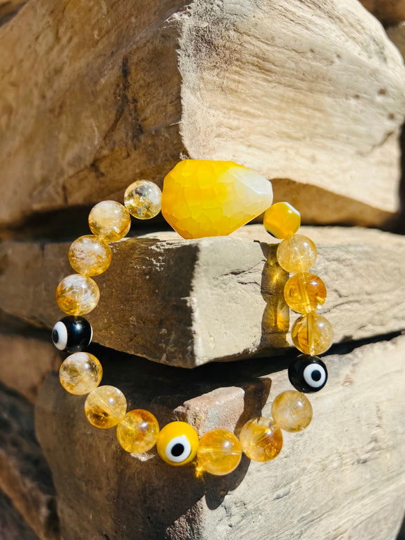 King's Evil Eye Crystal Bracelet - Only 2 Available