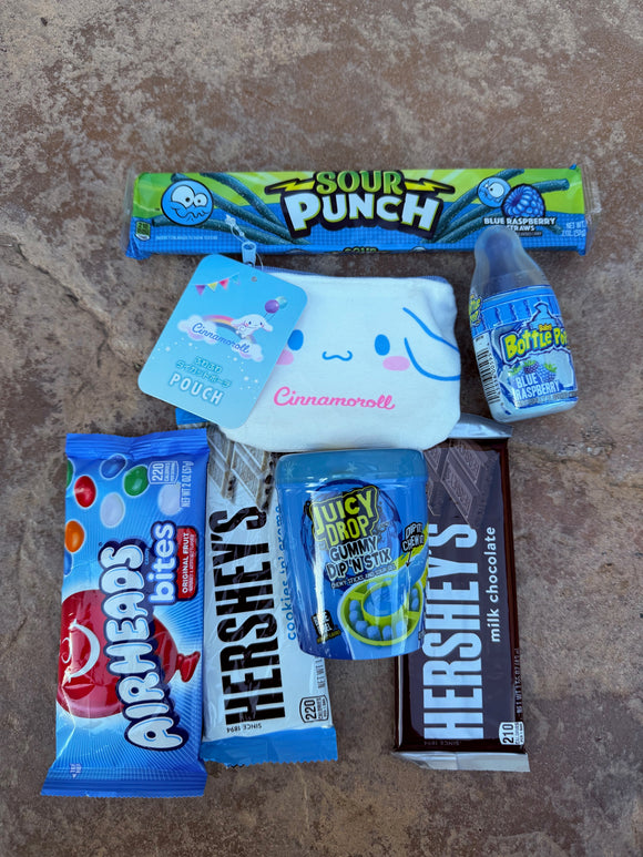 Sanrio Cinnamoroll Pouch & Candy Bundle